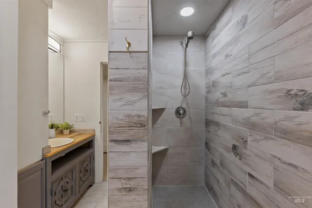 $680,000 | 712 North 4th Street, Parma, ID 83660