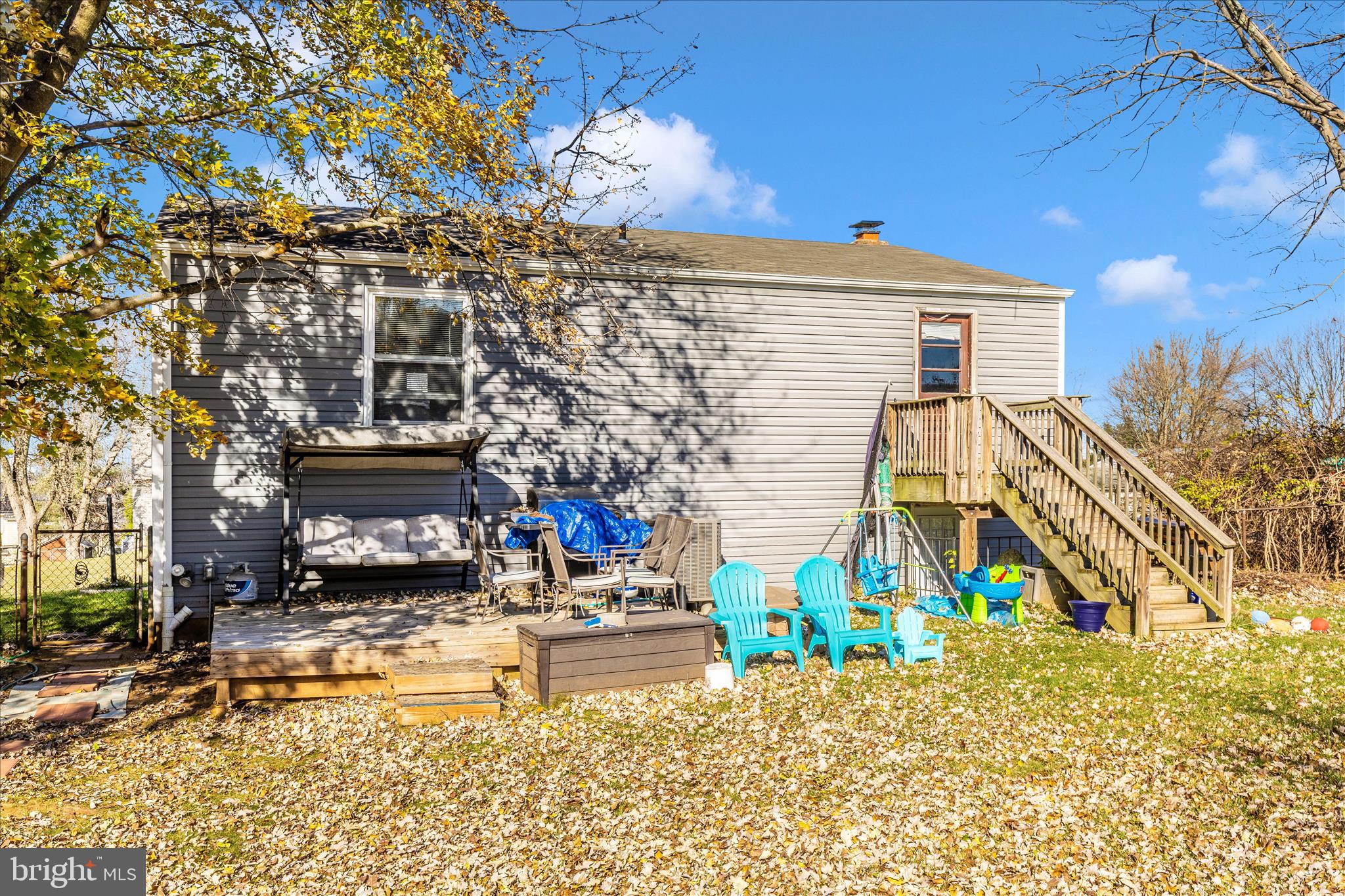 7129 Limestone Lane Middletown, MD 21769 - Photo 34 of 37 a view of a house with a large tree