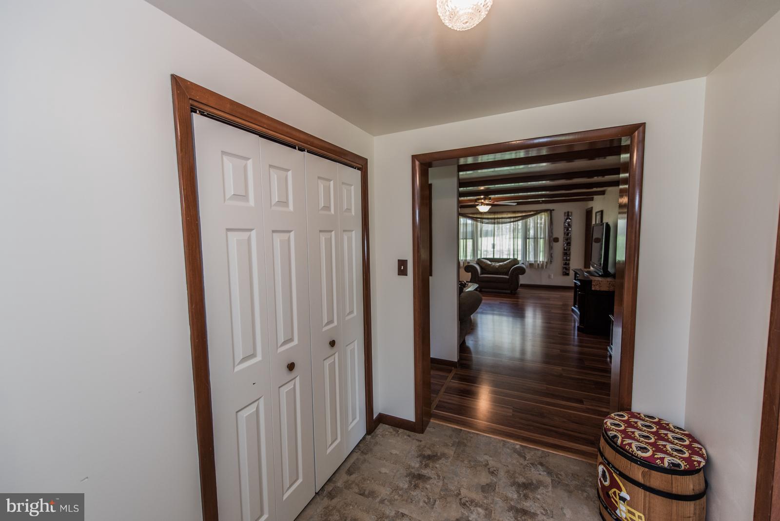 150 Ridgeway Road Front Royal, VA 22630 - Photo 10 of 30 Foyer