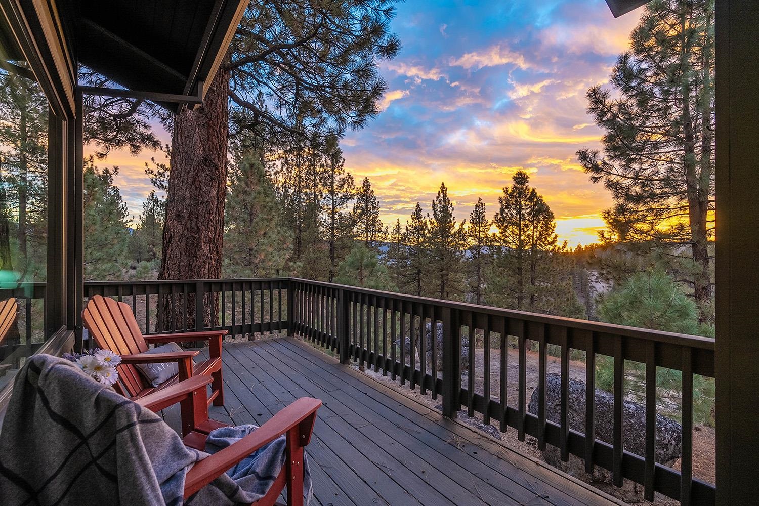 878 Deer Trail Clio, CA 96106 - Photo 19 of 21 a view of a two chairs on the roof deck