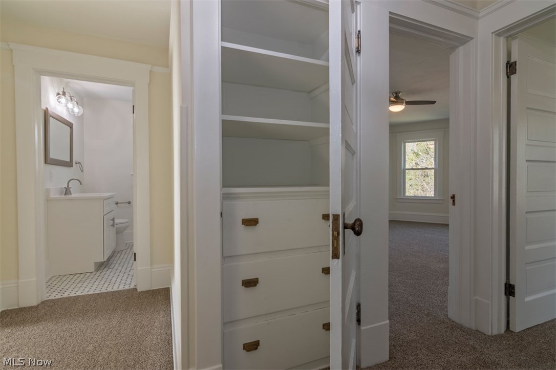 1787 Middlehurst Road Cleveland, OH 44118 - Photo 22 of 35