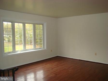 3370 Malcolm Road Brandywine, MD 20613 - Photo 16 of 19 an empty room with a window