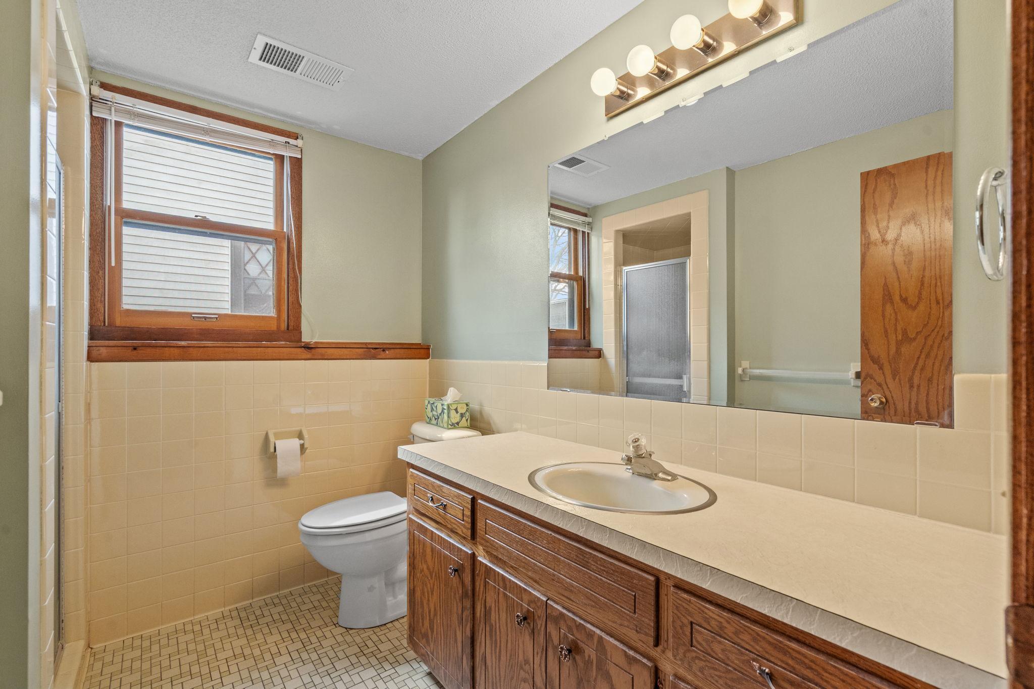 1079 Monroe Street South Shakopee, MN 55379 - Photo 29 of 36
