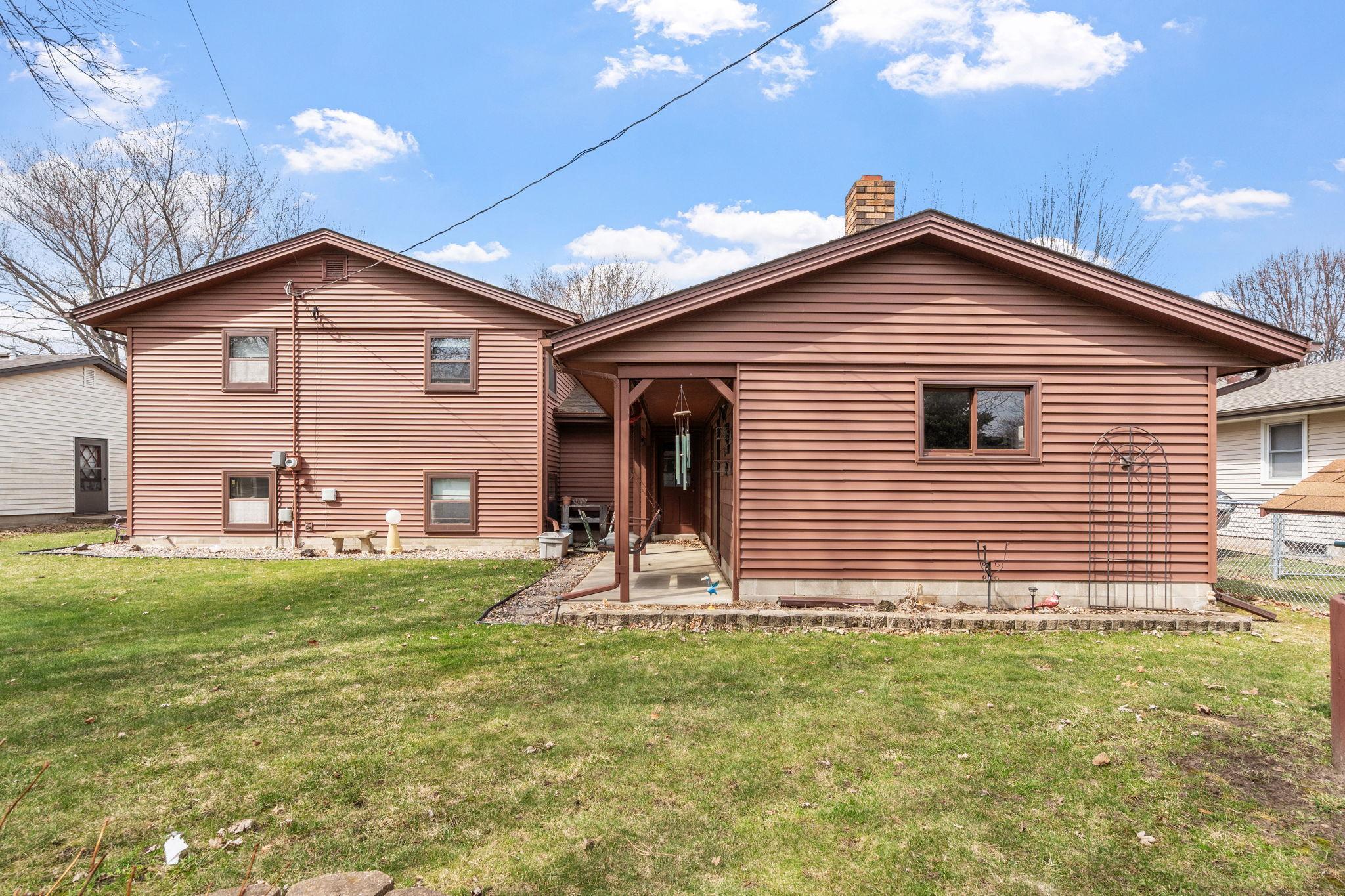 1079 Monroe Street South Shakopee, MN 55379 - Photo 34 of 36