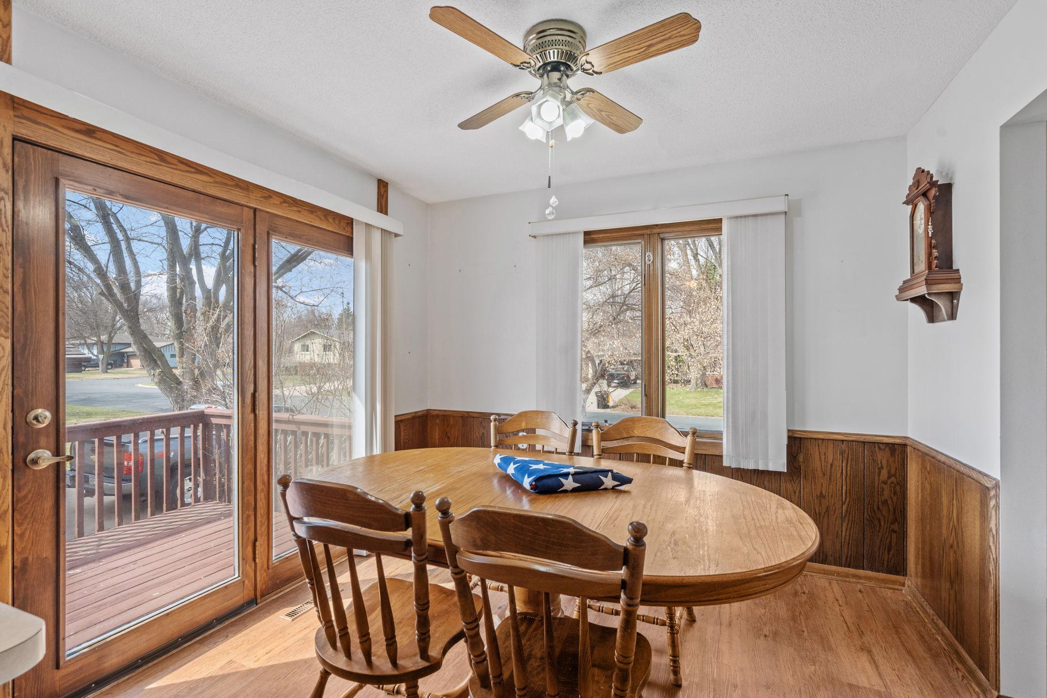 1079 Monroe Street South Shakopee, MN 55379 - Photo 10 of 36