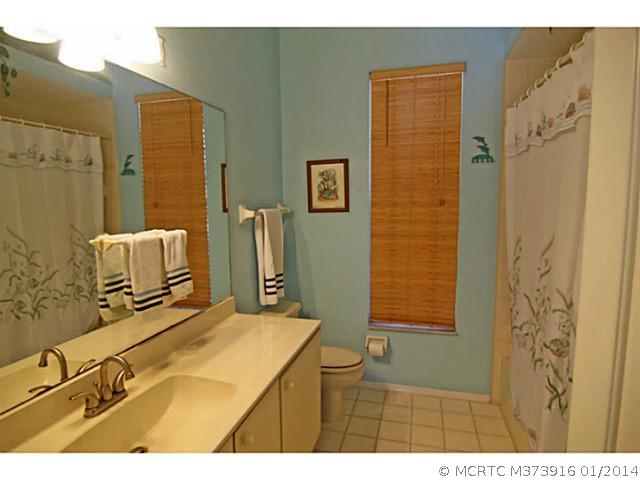 460 Southwest Harbor Street Stuart, FL 34997 - Photo 12 of 17 Other. Guest Bath