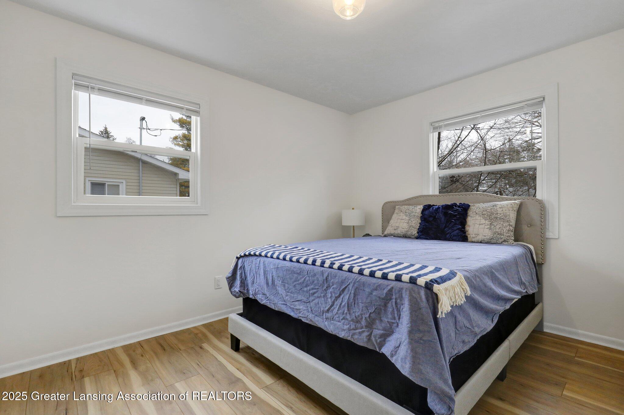 5120 Wexford Road Lansing, MI 48911 - Photo 5 of 29 3-web-or-mls-Open Ended Media-3