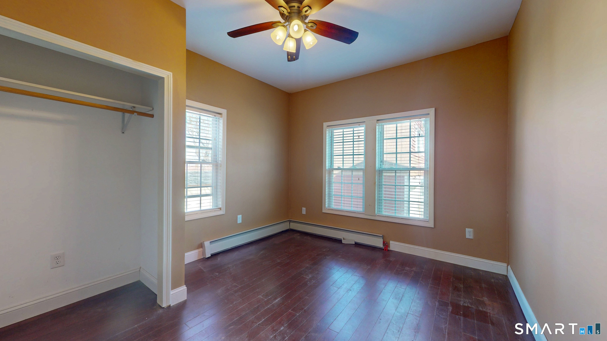 99 Maple Street Wethersfield, CT 06109 - Photo 17 of 34