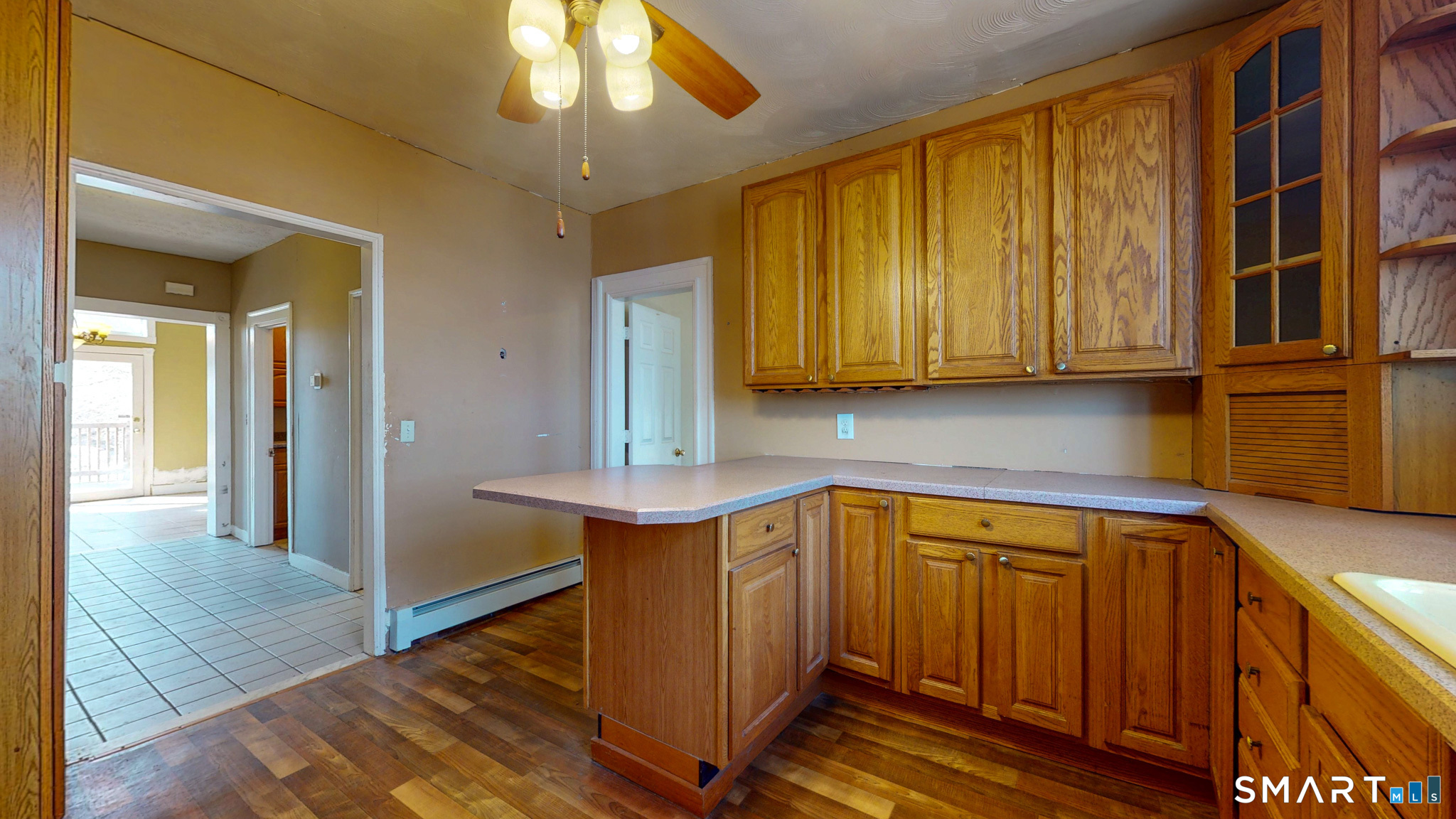 99 Maple Street Wethersfield, CT 06109 - Photo 22 of 34