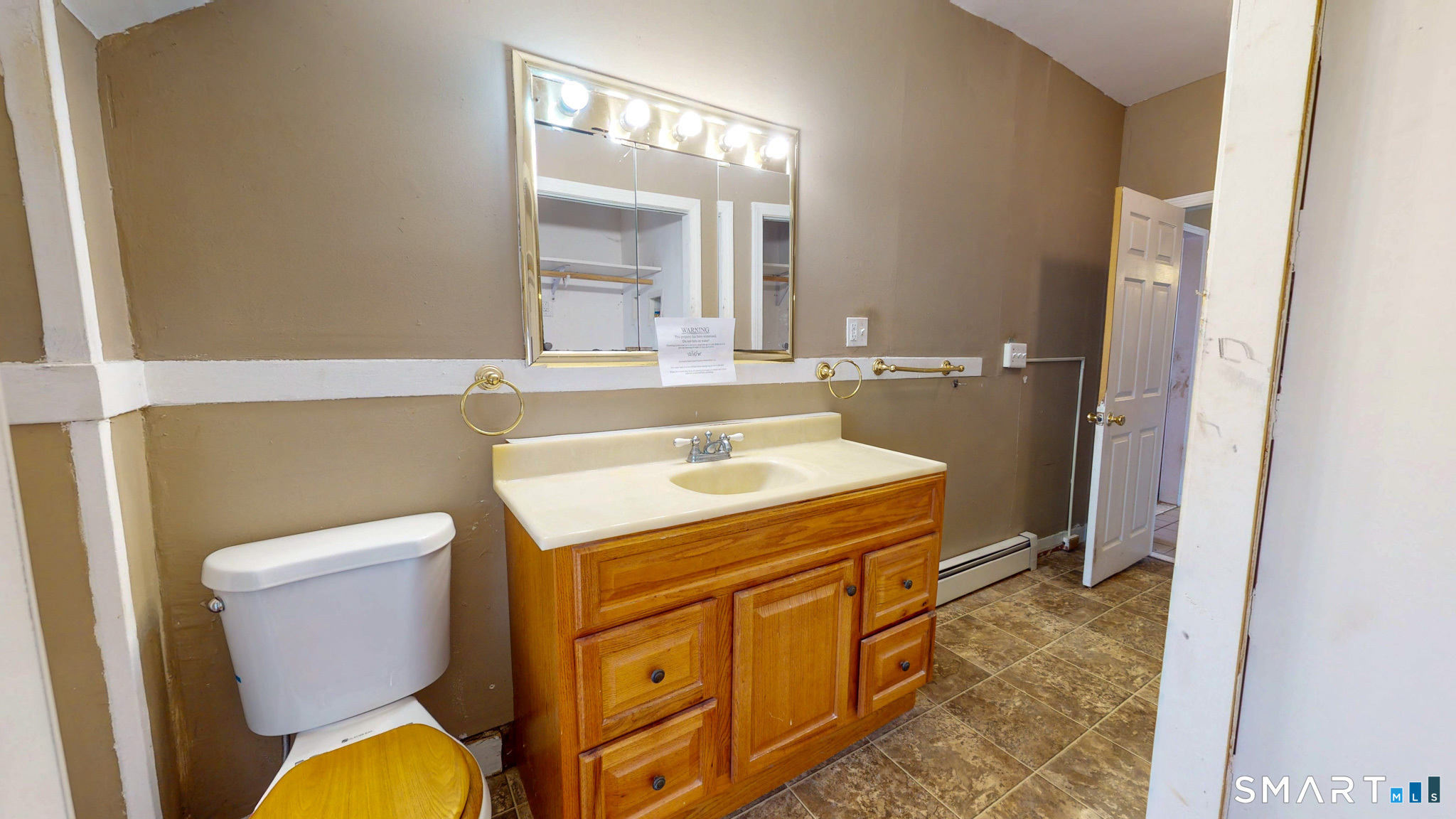 99 Maple Street Wethersfield, CT 06109 - Photo 29 of 34