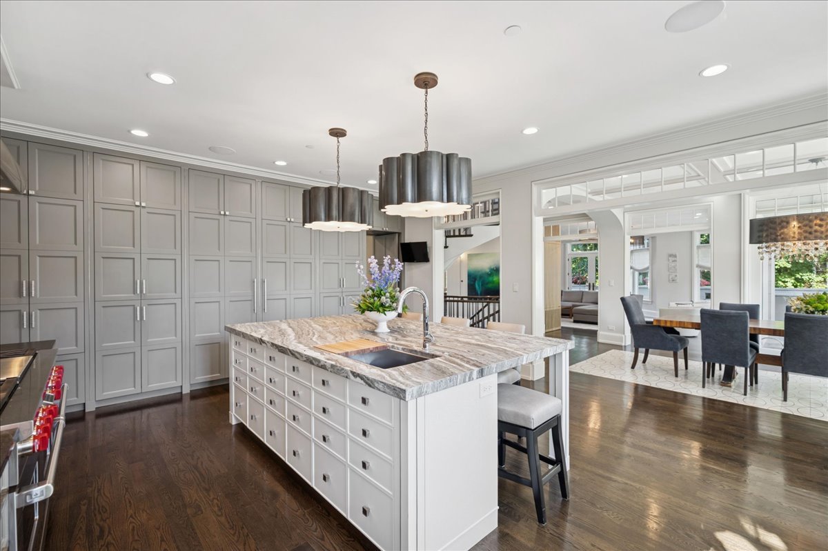 819 Chestnut Avenue Wilmette, IL 60091 - Photo 29 of 100