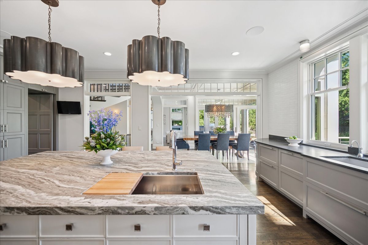 819 Chestnut Avenue Wilmette, IL 60091 - Photo 31 of 100