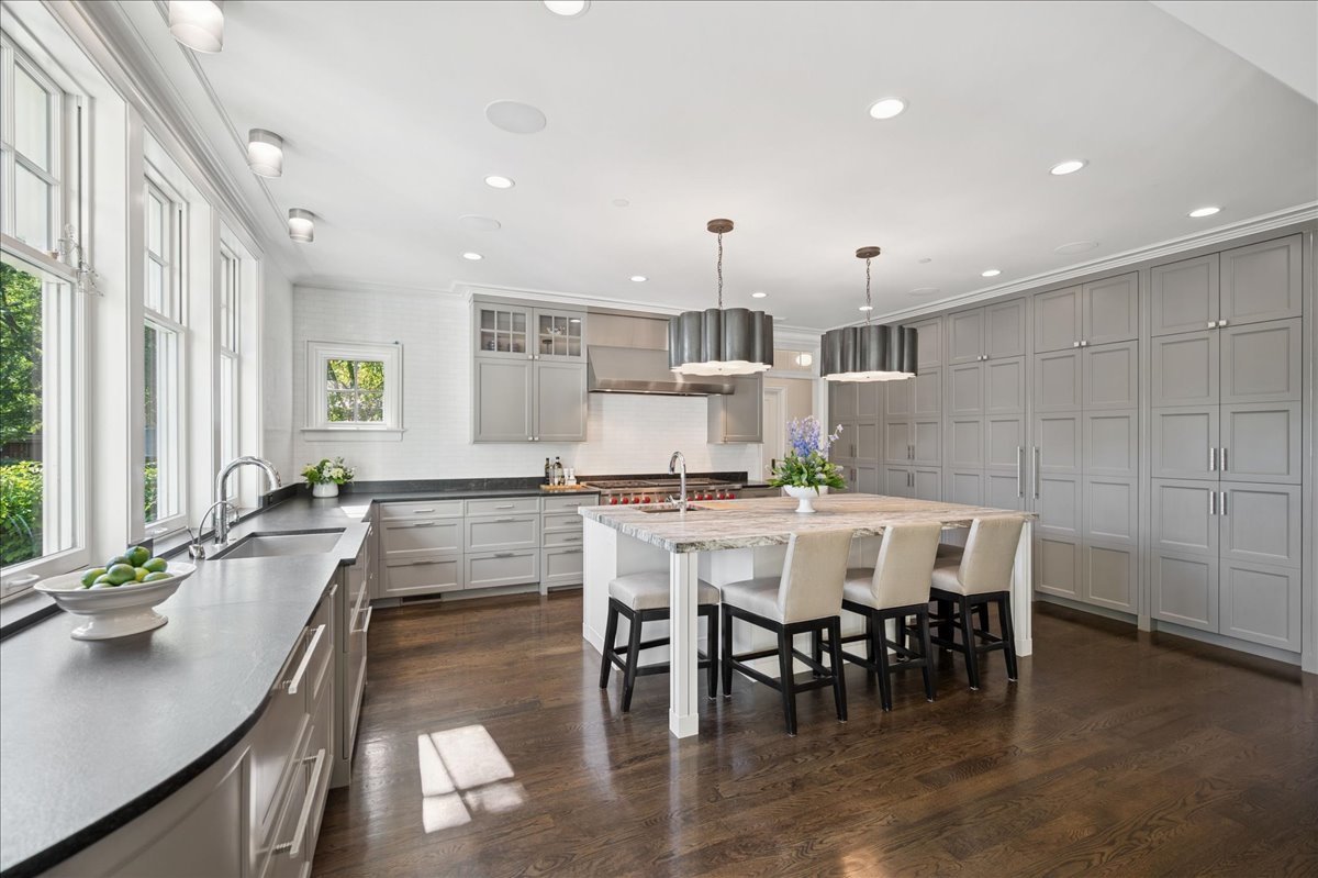 819 Chestnut Avenue Wilmette, IL 60091 - Photo 33 of 100