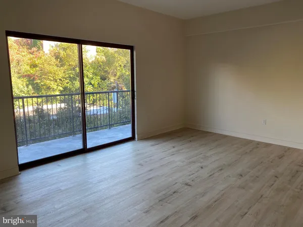 $2,200 | 3750-78 Main Street, Unit 303, Philadelphia, PA 19127