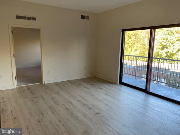 $2,200 | 3750-78 Main Street, Unit 303, Philadelphia, PA 19127