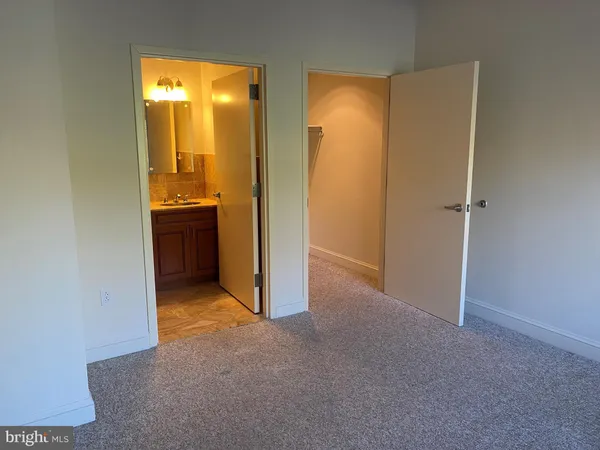 $2,200 | 3750-78 Main Street, Unit 303, Philadelphia, PA 19127