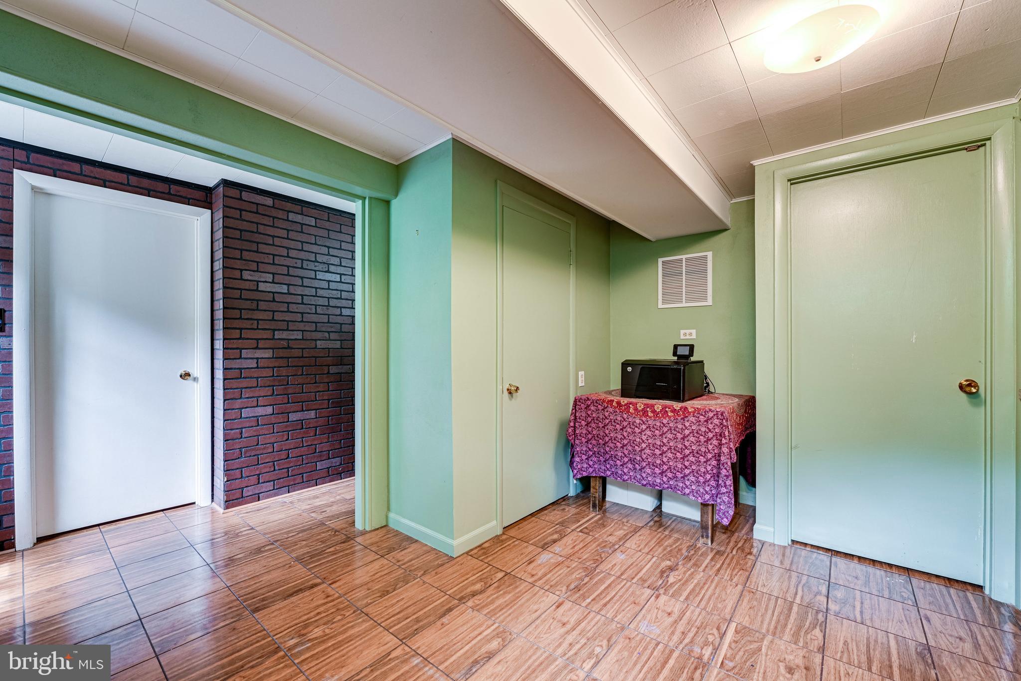 5529 Yorkshire Street Springfield, VA 22151 - Photo 39 of 50 Gallery Image 39