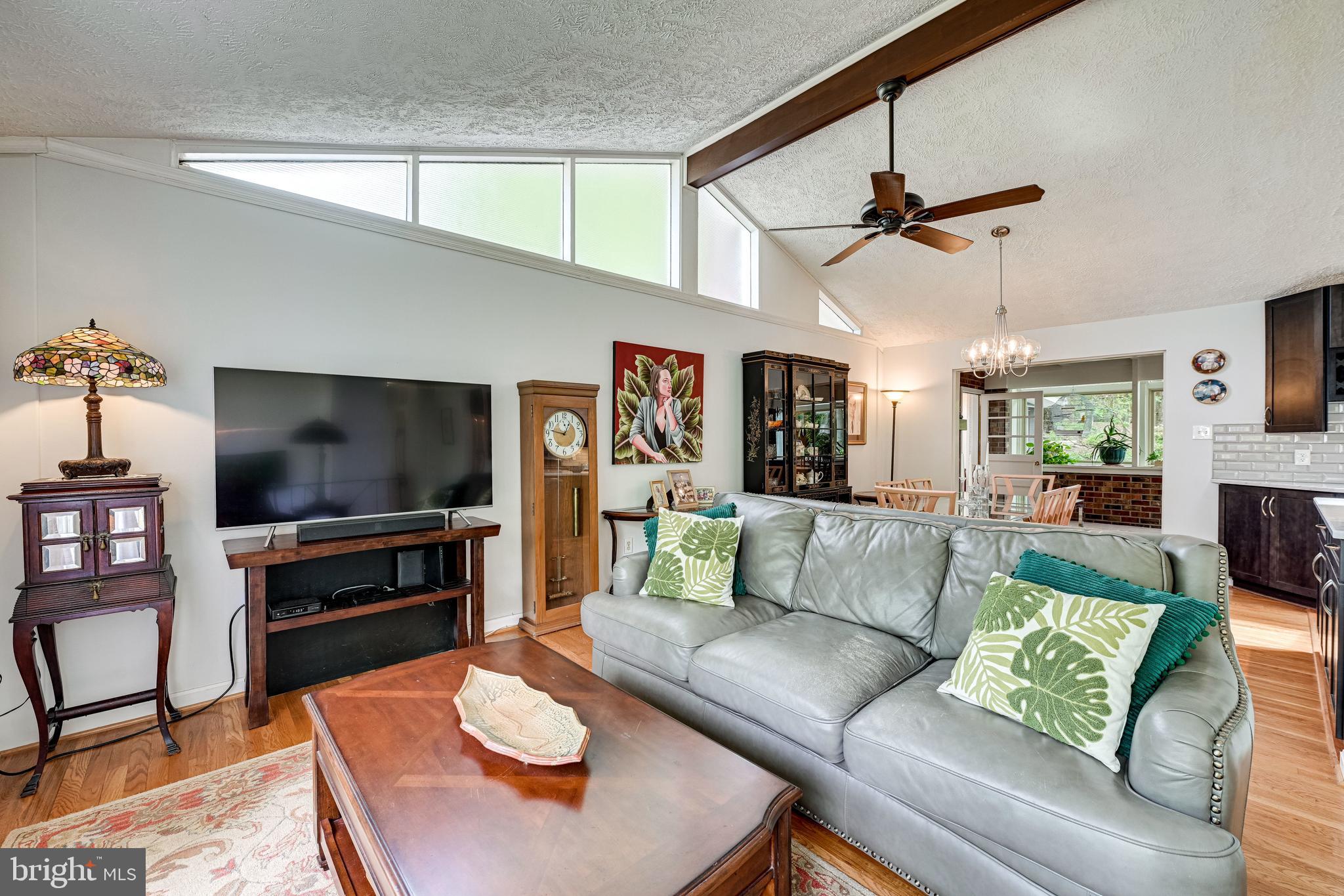 5529 Yorkshire Street Springfield, VA 22151 - Photo 7 of 50 Gallery Image 7