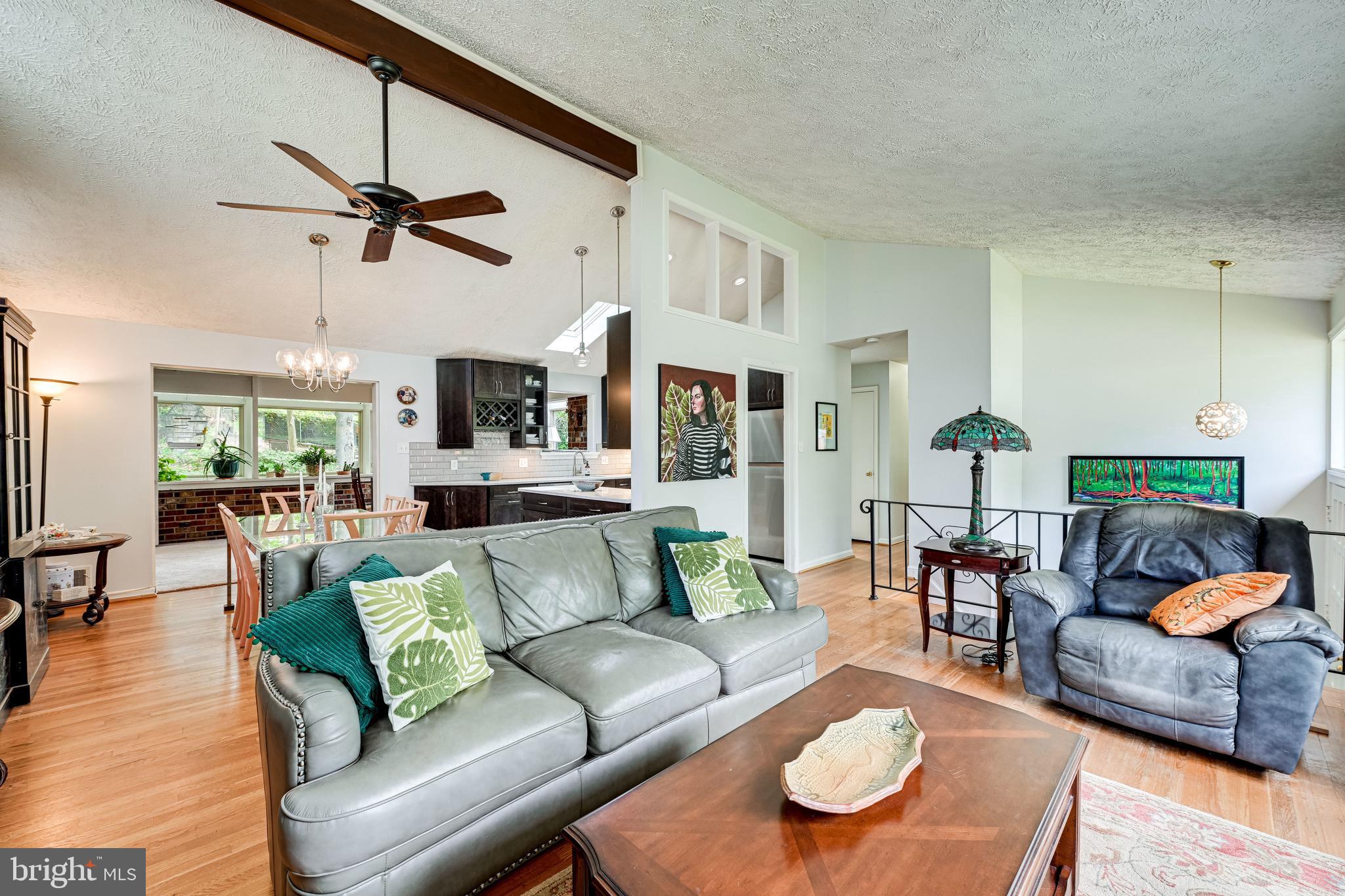 5529 Yorkshire Street Springfield, VA 22151 - Photo 8 of 50 Gallery Image 8