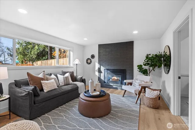 $1,175,000 | 9533 Bowdoin Way, Edmonds, WA 98020