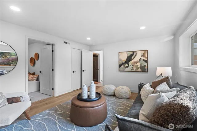 $1,175,000 | 9533 Bowdoin Way, Edmonds, WA 98020