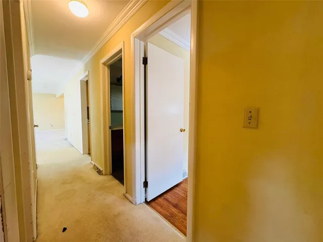 $26,400 | 2715 Manhattan Drive, Endicott, NY 13760