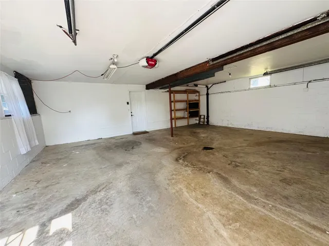 $26,400 | 2715 Manhattan Drive, Endicott, NY 13760