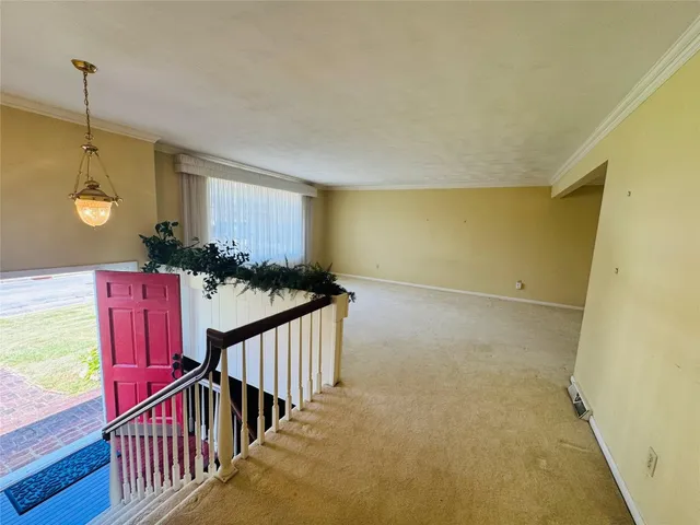 $26,400 | 2715 Manhattan Drive, Endicott, NY 13760