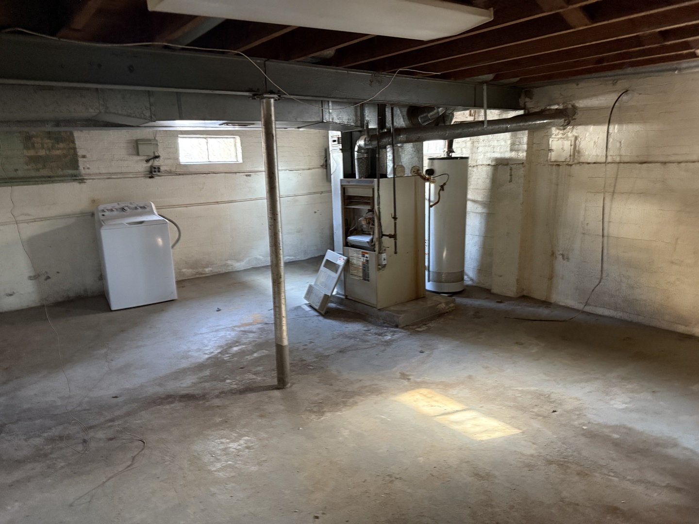 215 North Main Street Mount Prospect, IL 60056 - Photo 9 of 17 a view of a room with racks on the wall