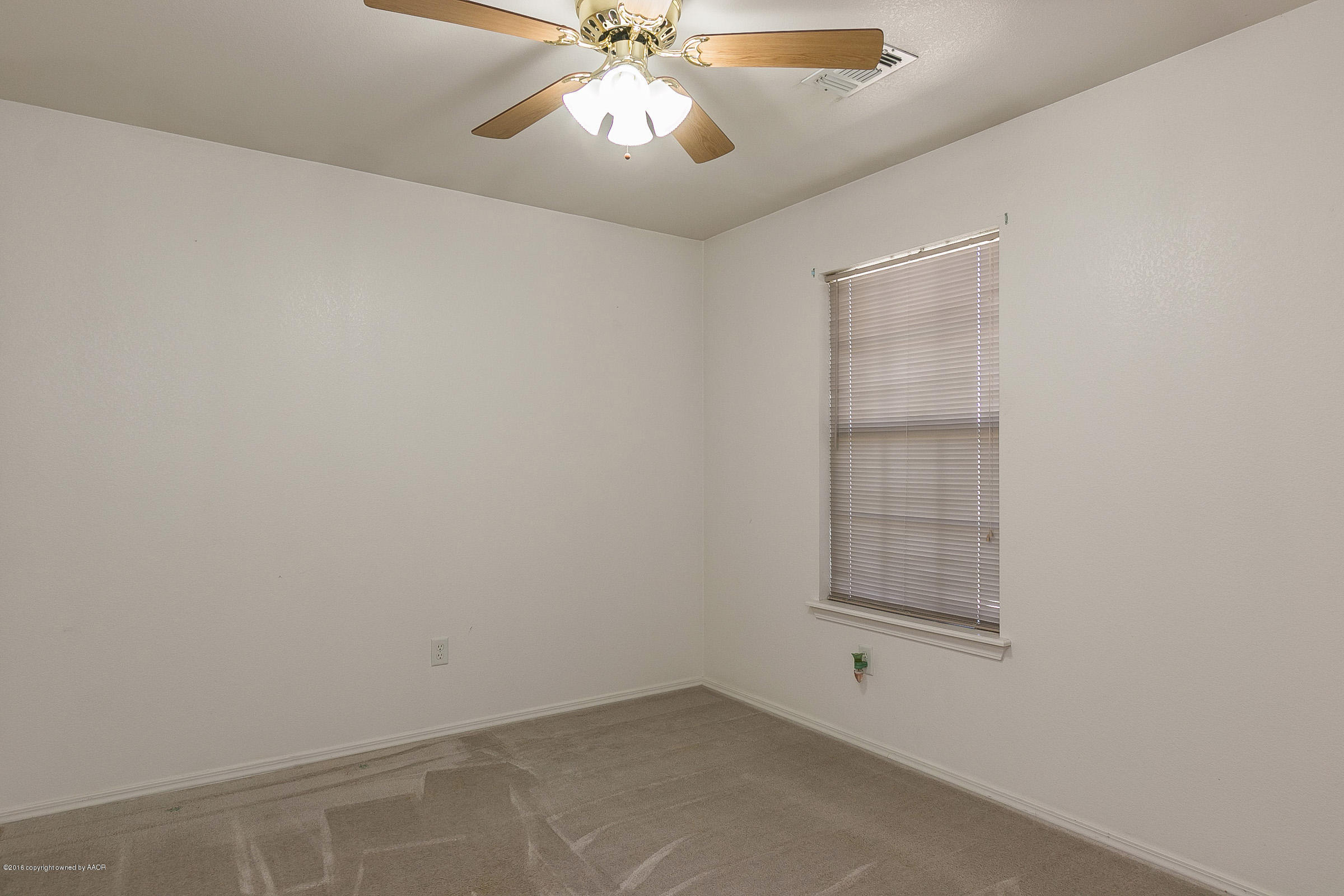5102 Capulin Lane Amarillo, TX 79110 - Photo 15 of 20 Bedroom 3