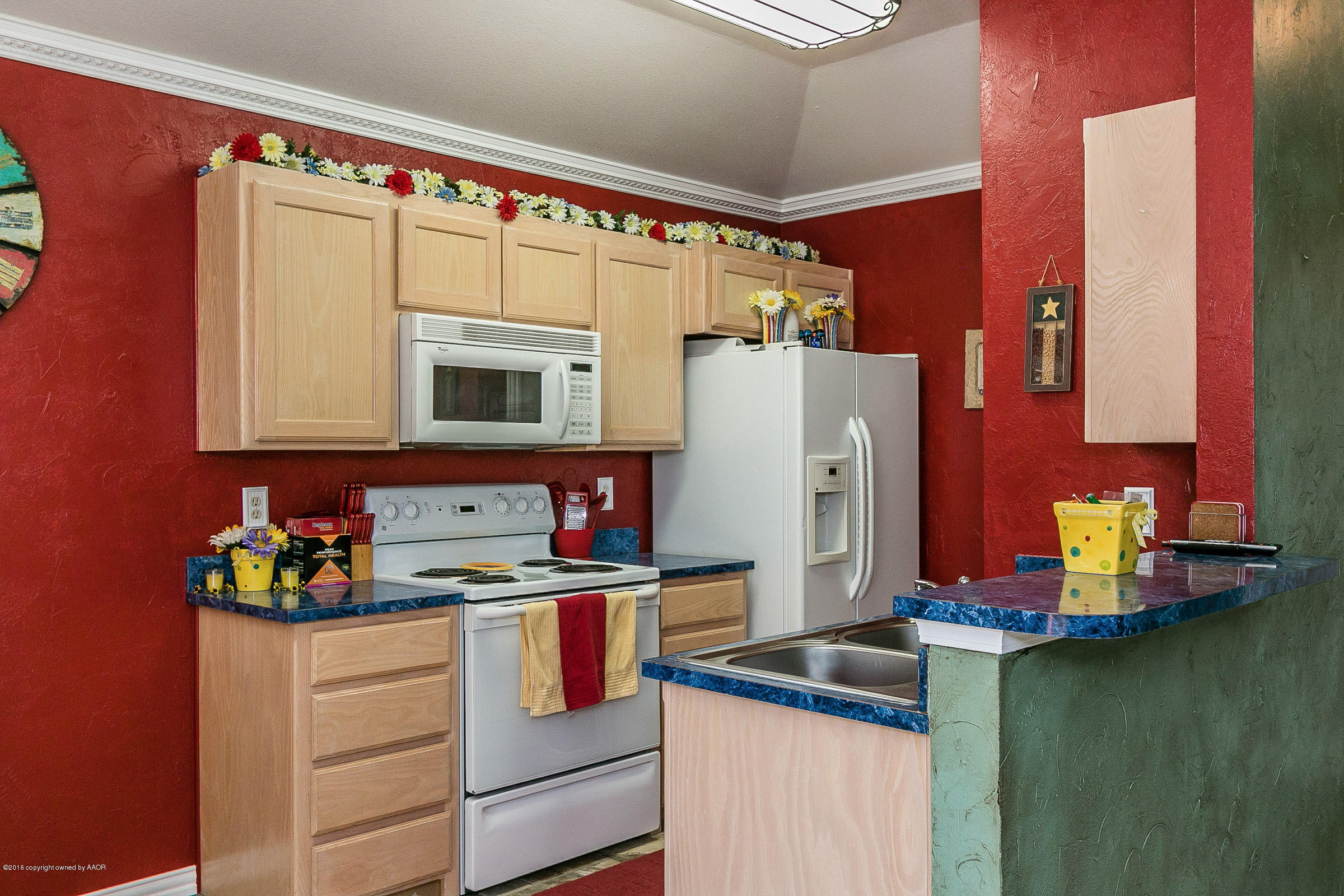 5102 Capulin Lane Amarillo, TX 79110 - Photo 7 of 20 Kitchen