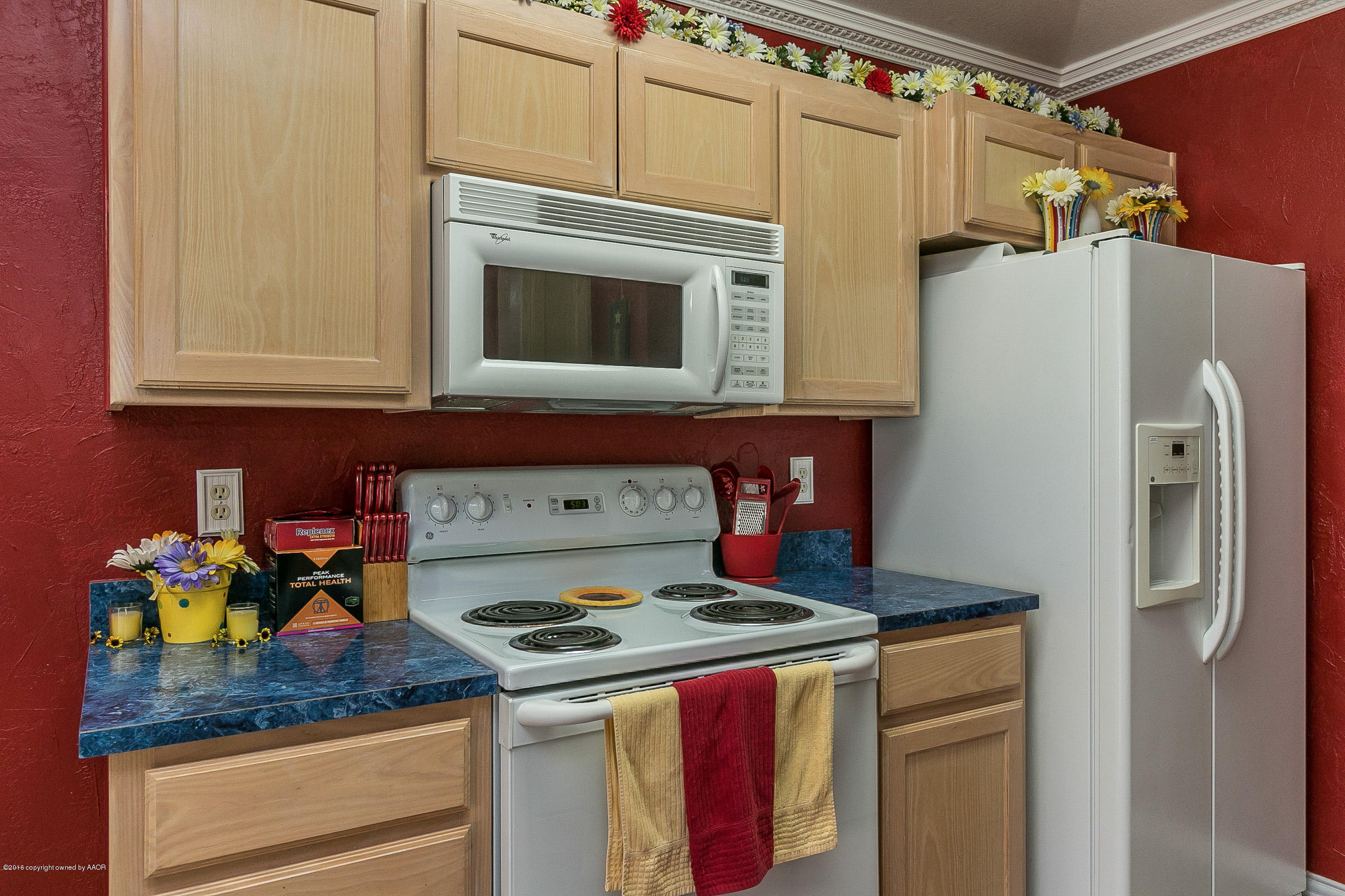 5102 Capulin Lane Amarillo, TX 79110 - Photo 10 of 20 Kitchen 4