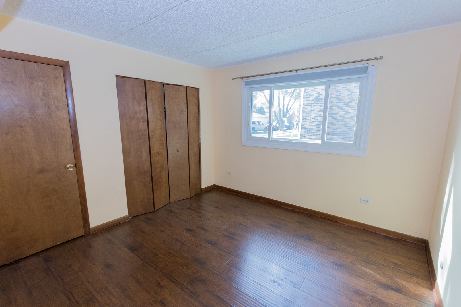 5846 West 77th Street, Unit 101 Burbank, IL 60459 - Photo 3 of 7