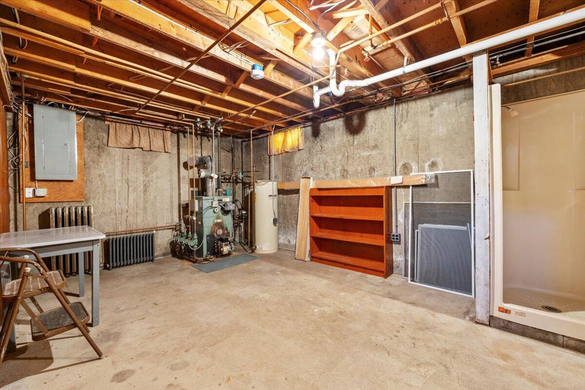 4 Debbie Avenue Biddeford, ME 04005 - Photo 21 of 32 Utility area