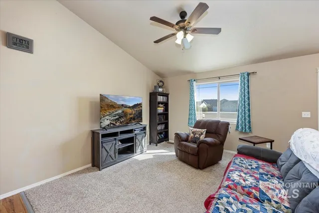 $315,000 | 1011 Kristina Circle, Filer, ID 83328