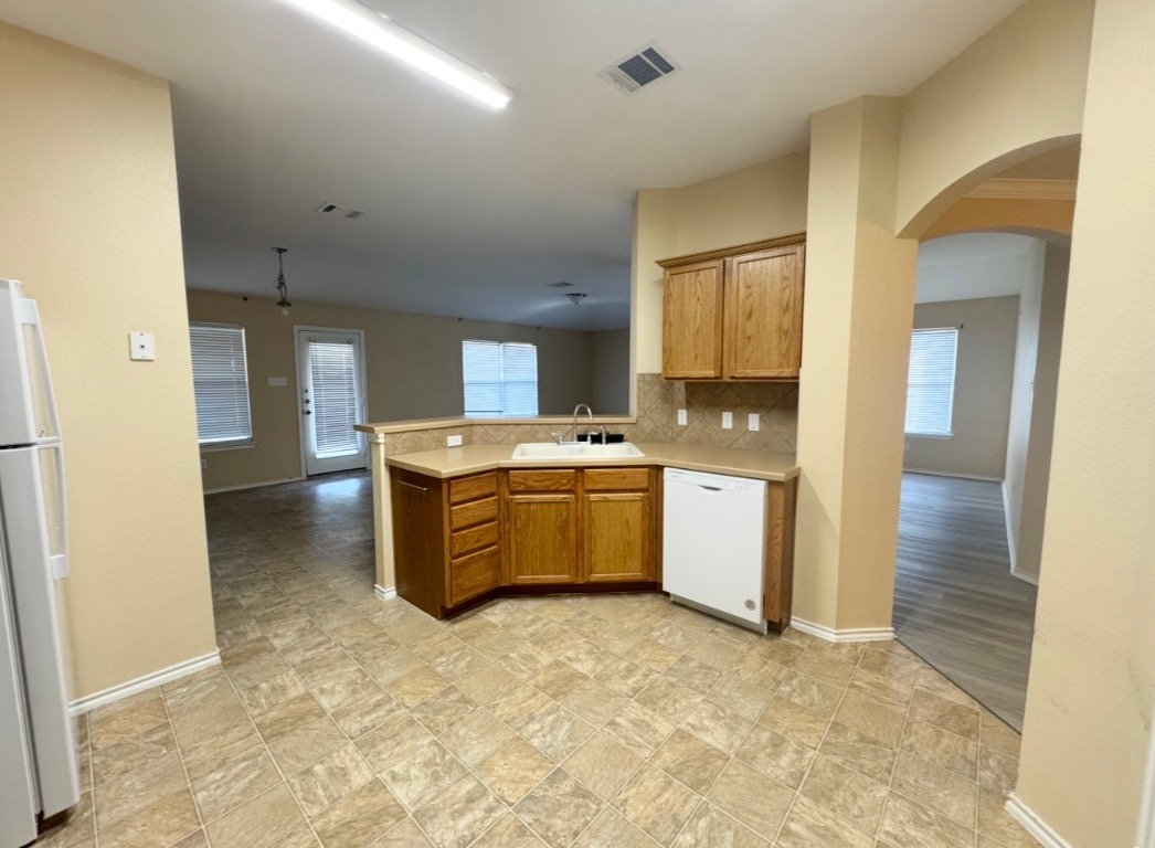 12809 Wood Lily Trail Elgin, TX 78621 - Photo 10 of 26