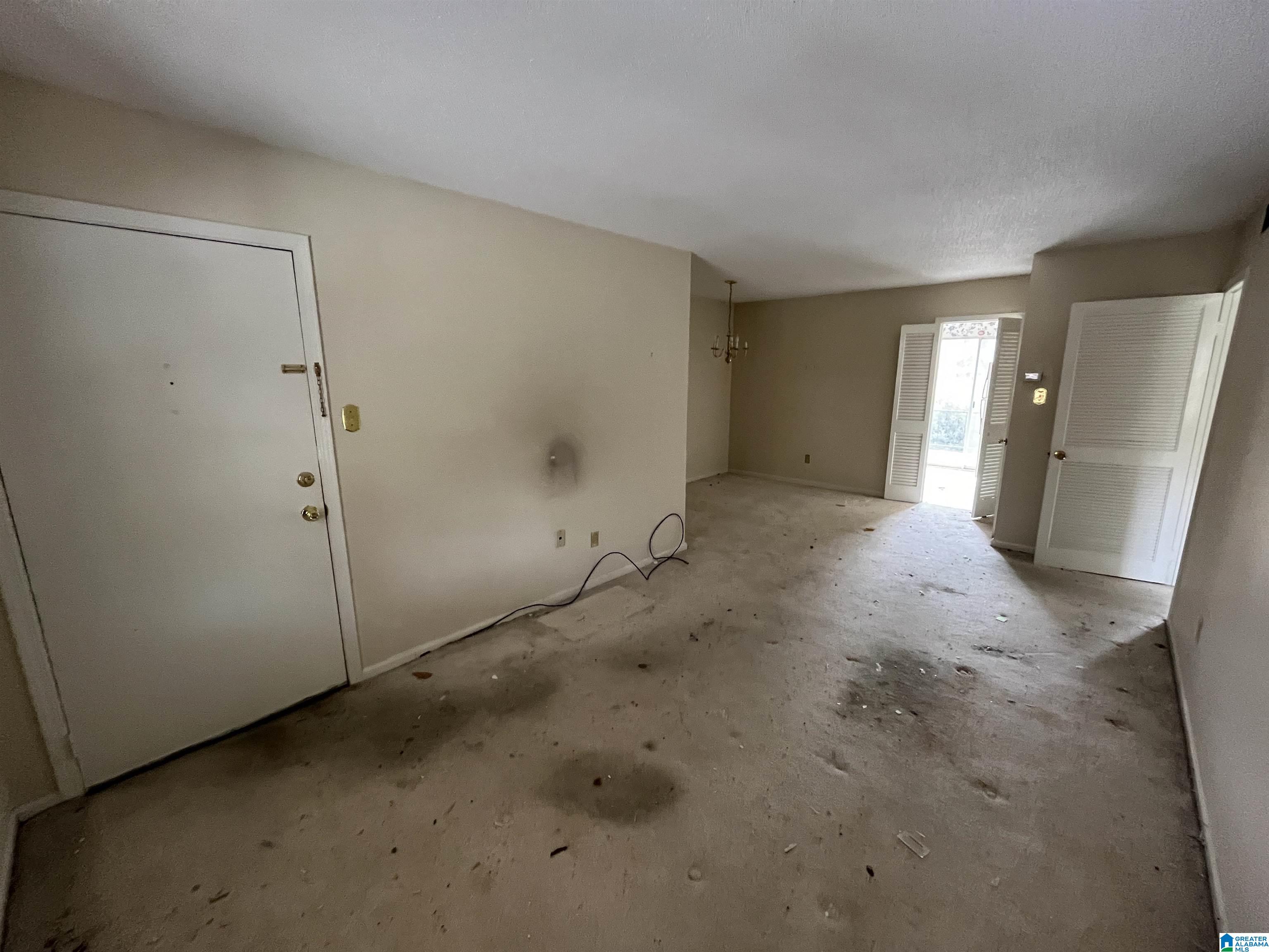 3434 Sandner Court, Unit D Birmingham, AL 35209 - Photo 2 of 7