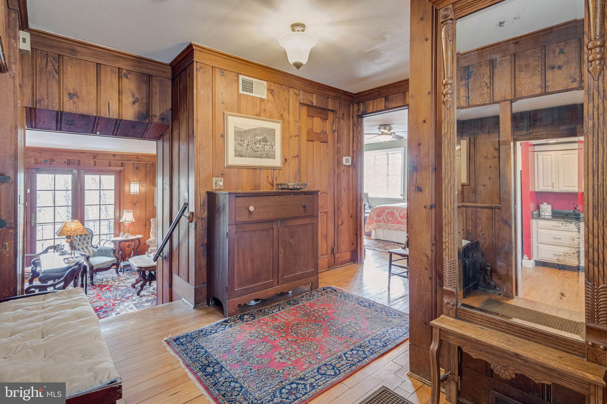 FOYER