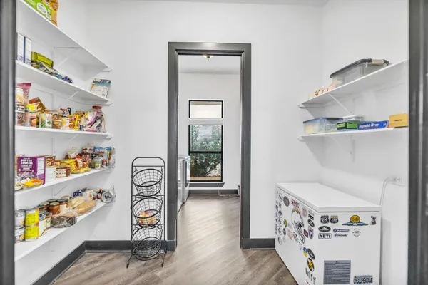 $799,999 | 409 Cielo Circle, Marble Falls, TX 78654