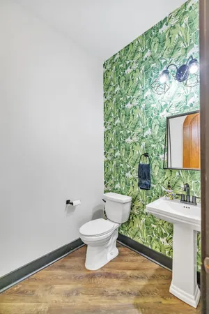 $799,999 | 409 Cielo Circle, Marble Falls, TX 78654