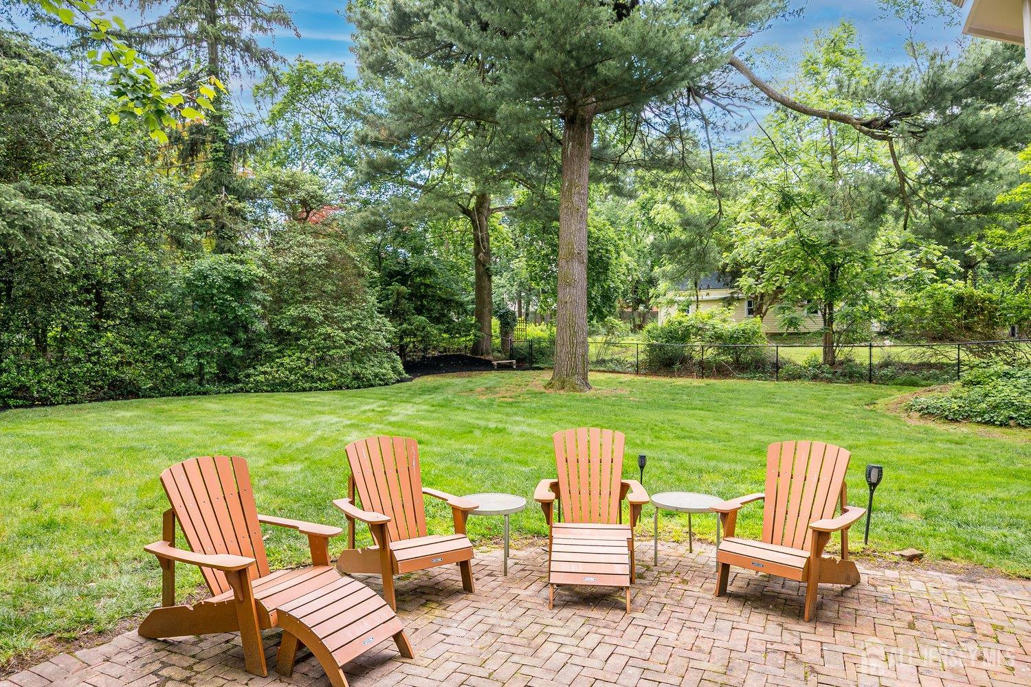 44 Rector Street Metuchen, NJ 08840 - Photo 15 of 65