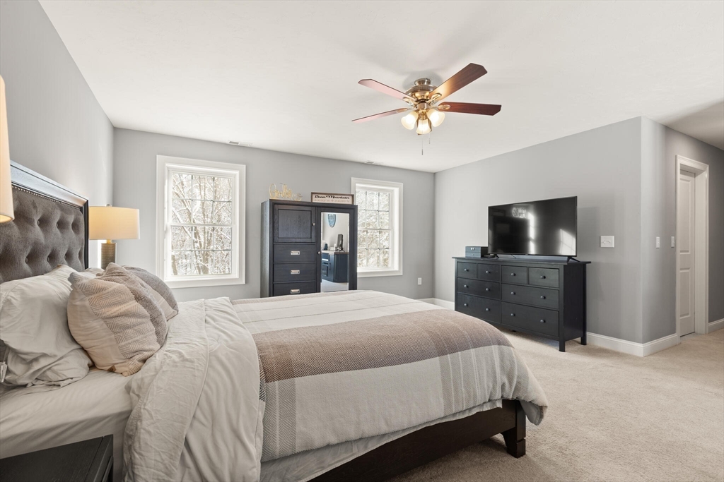 36 Gilchrest Street Lunenburg, MA 01462 - Photo 15 of 35