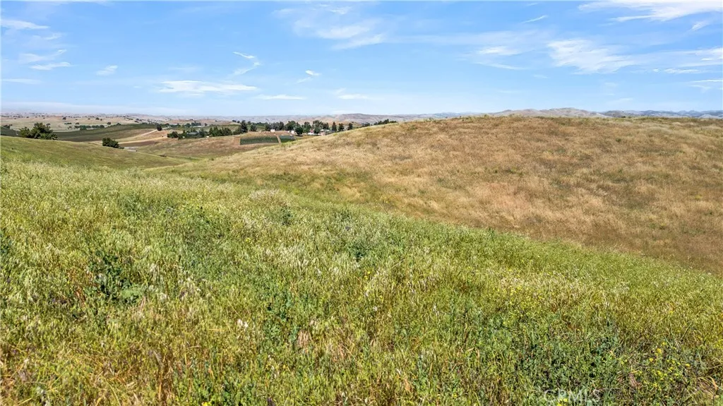 0 Crest View Paso Robles, CA 93446 - Photo 1 of 12