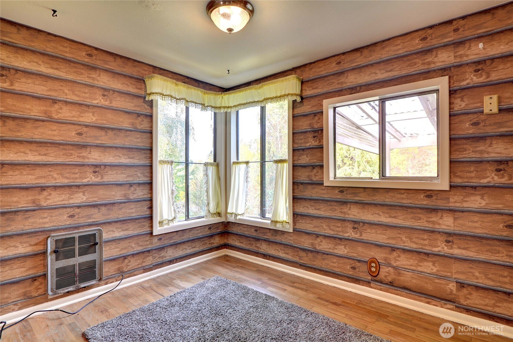 7729 176th Street Southeast Snohomish, WA 98296 - Photo 14 of 32