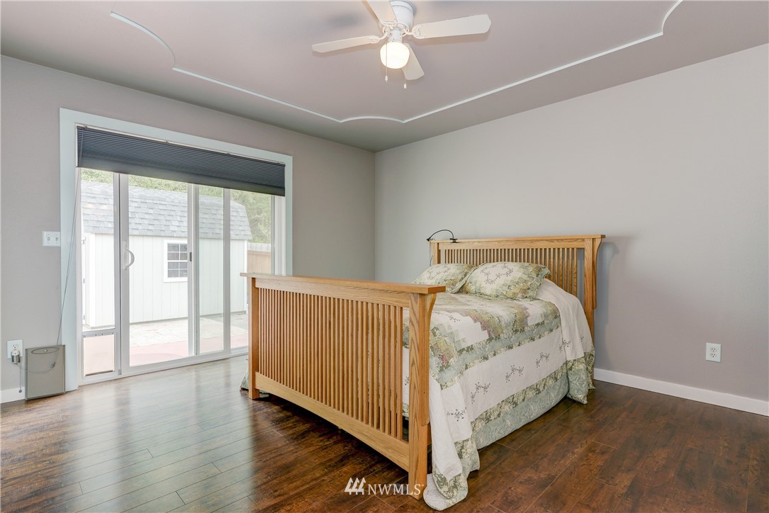 18618 Albany Street Southwest Rochester, WA 98579 - Photo 16 of 36