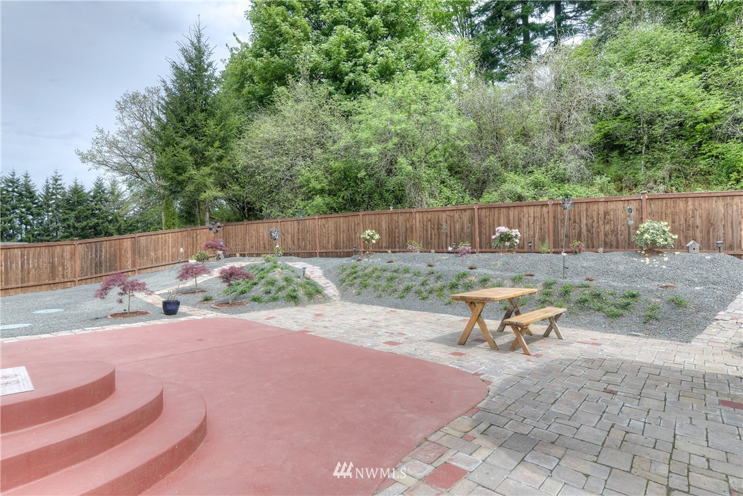 18618 Albany Street Southwest Rochester, WA 98579 - Photo 29 of 36