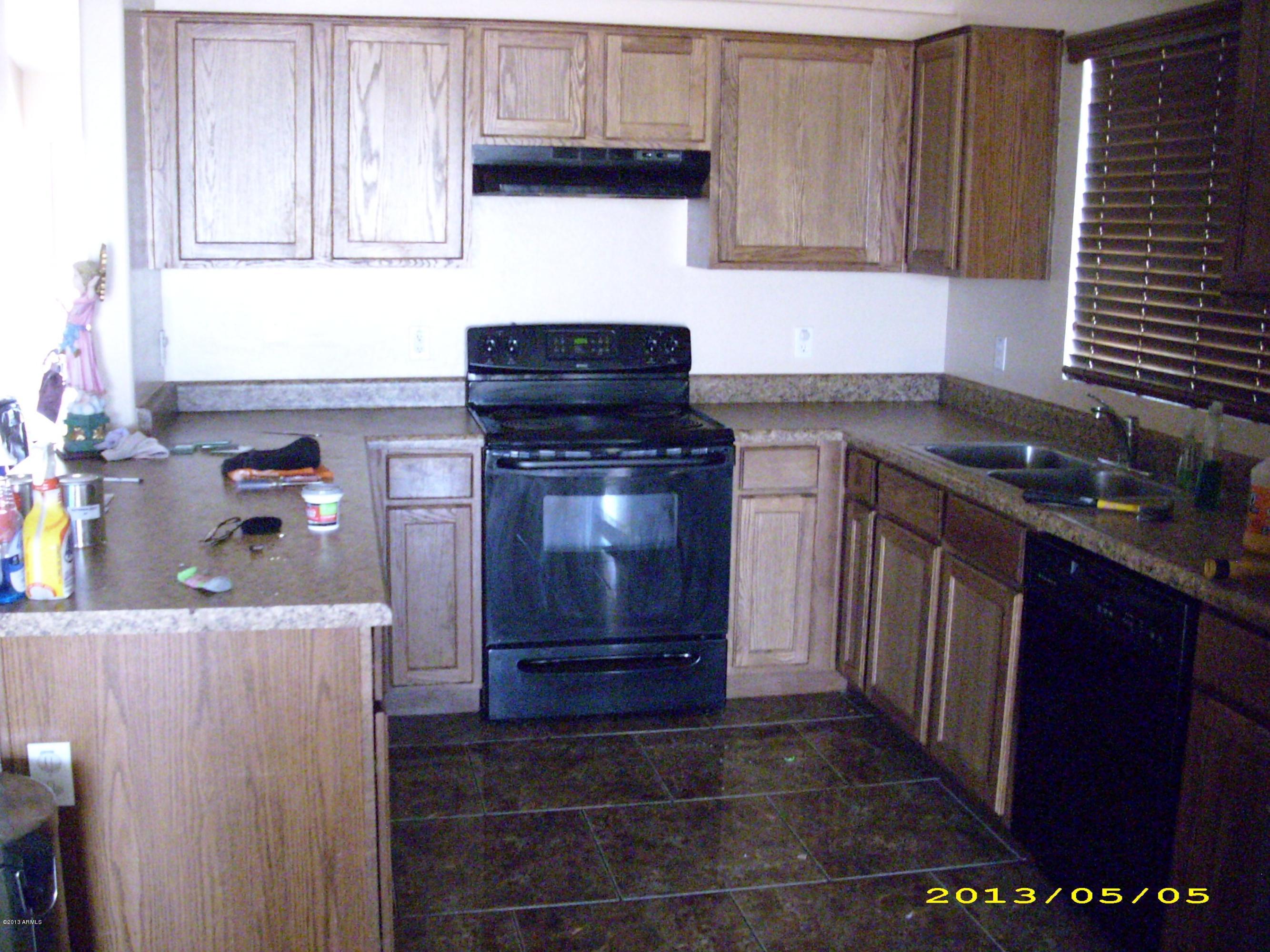2734 West Pecan Road Phoenix, AZ 85041 - Photo 12 of 12 2734 w pecan 85041 Kitchen