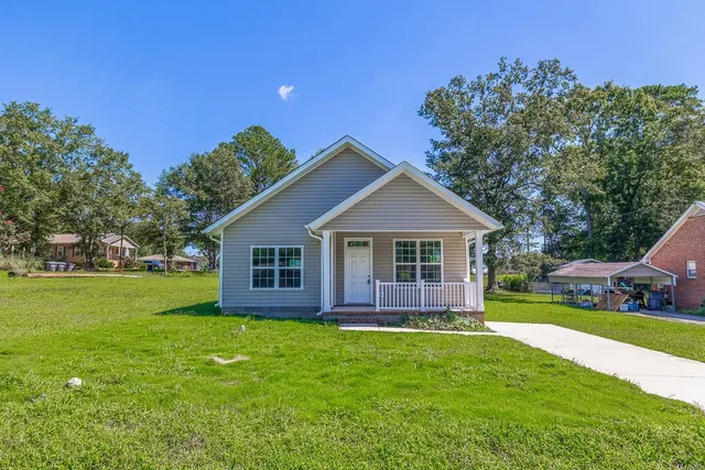 $235,000 | 417 Fairview Road, Laurens, SC 29360