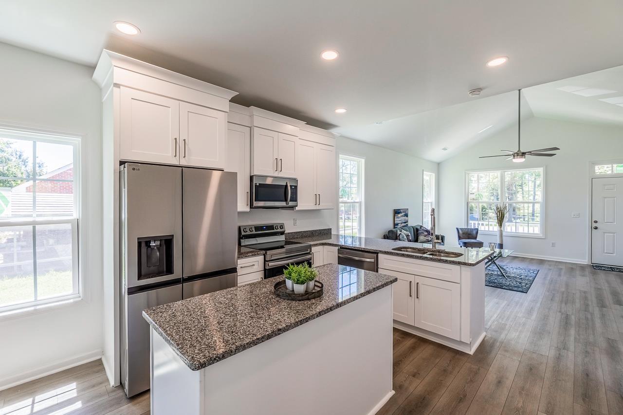 417 Fairview Road Laurens, SC 29360 - Photo 7 of 27