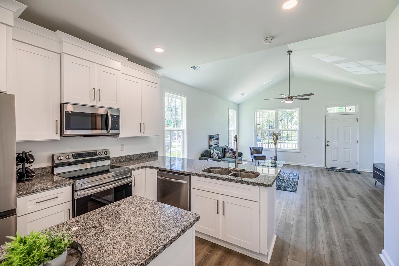 417 Fairview Road Laurens, SC 29360 - Photo 8 of 27